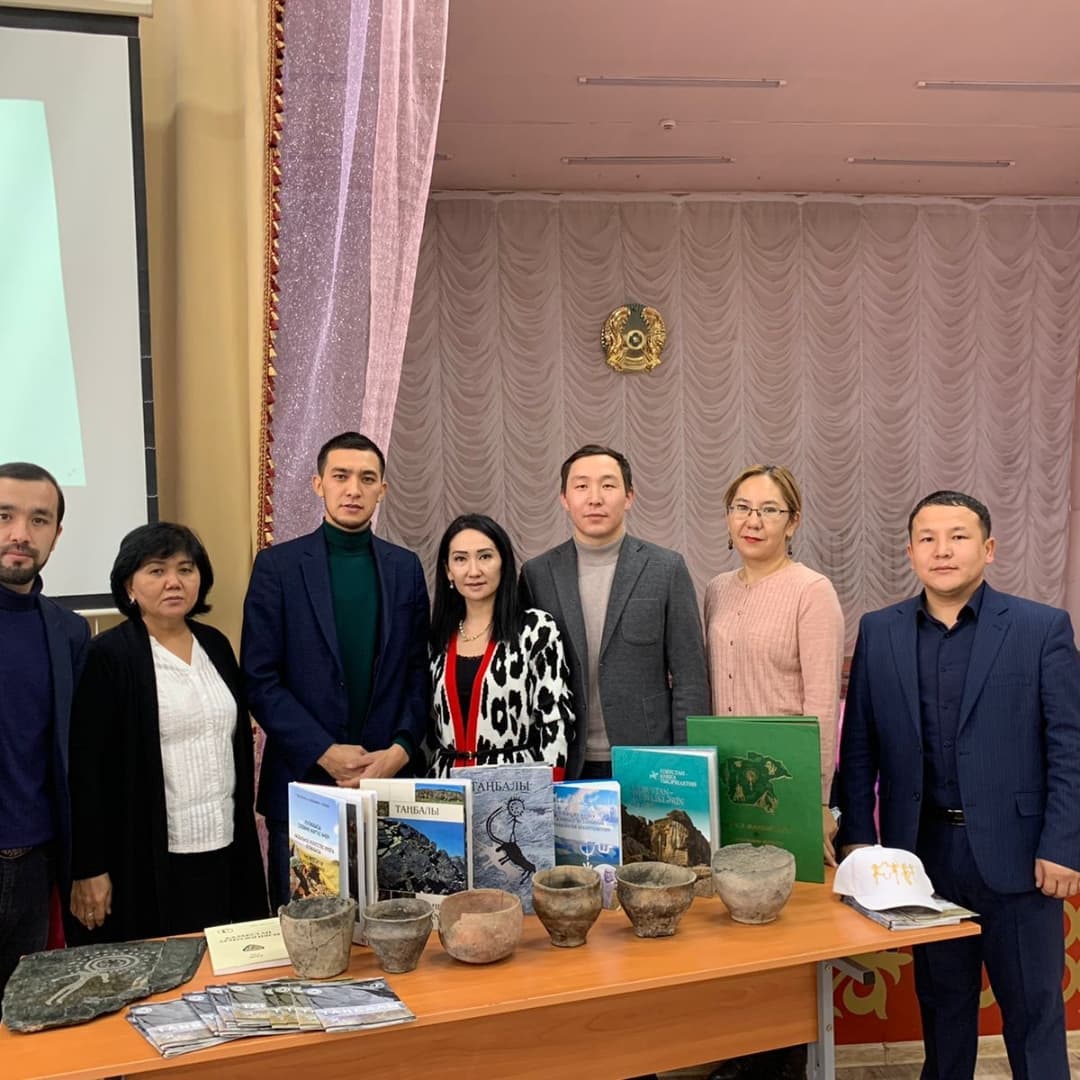 Тұғыры биік-Тәуелсіздік